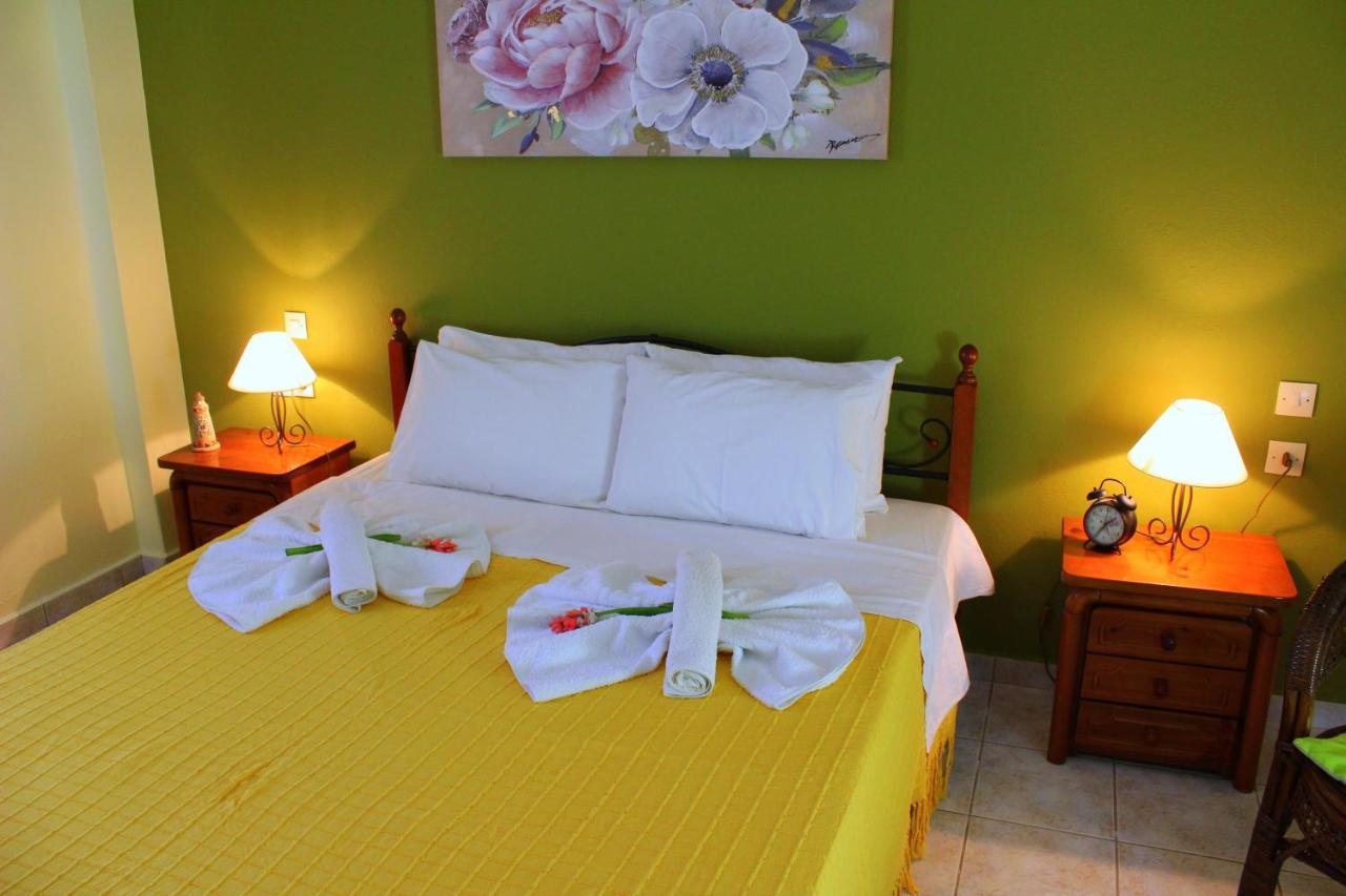 Tzaneria Apartments Skiathos Kanapitsa  Luaran gambar